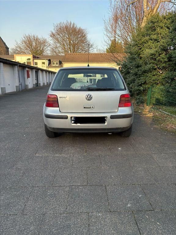 Gebraucht VW Golf IV Basis 75 PS (55 kW) 2003 Silber Limousine