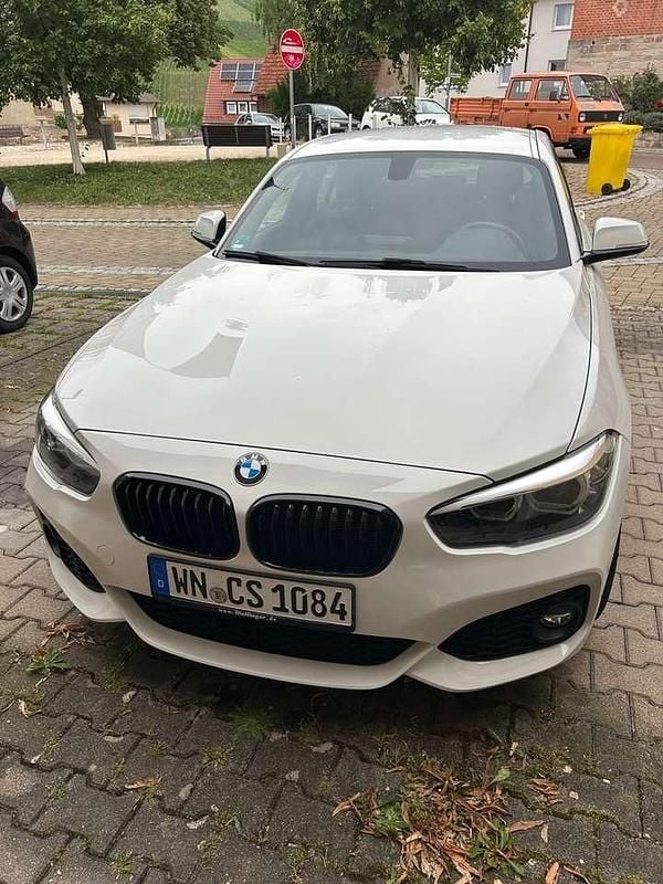 Weiß Gebraucht 2018 BMW 118 M Sport Kleinwagen | 15.000 € (Guter Preis) - Bild 1/4