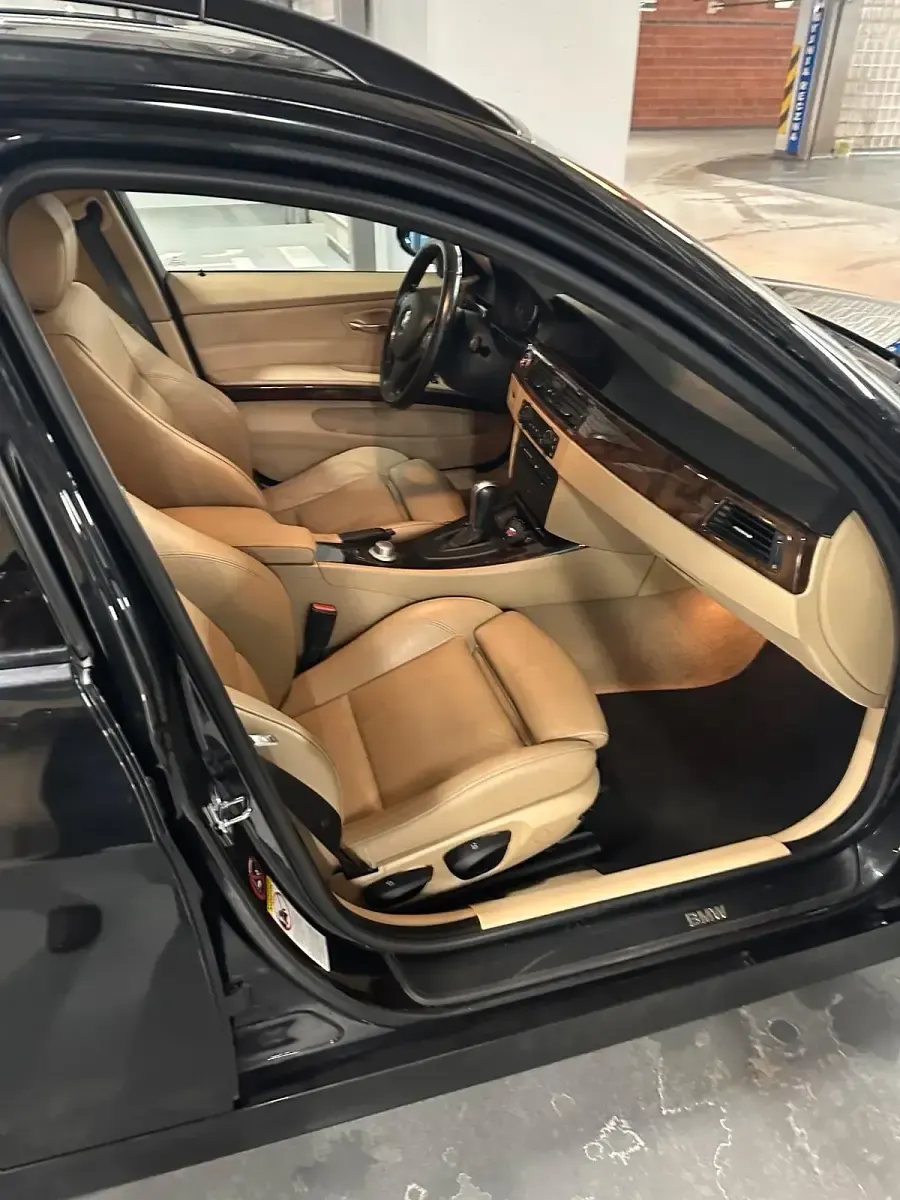 Używany BMW 330 231 KM (169 kW) 2005 Czarny Kombi