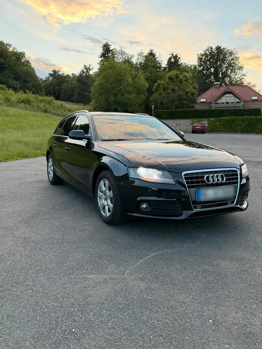 Gebraucht Audi A4 143 PS (105 kW) 2011 Schwarz Kombi