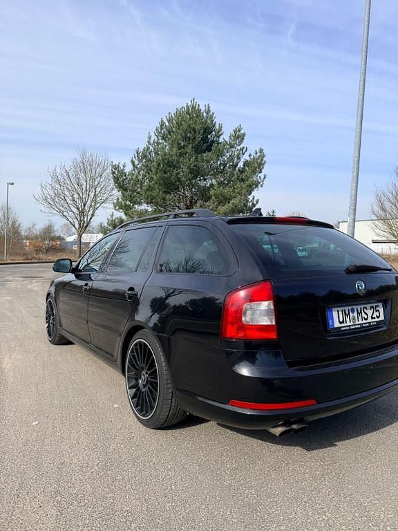 Gebraucht Skoda Octavia RS 170 PS (125 kW) 2011 Schwarz Kombi