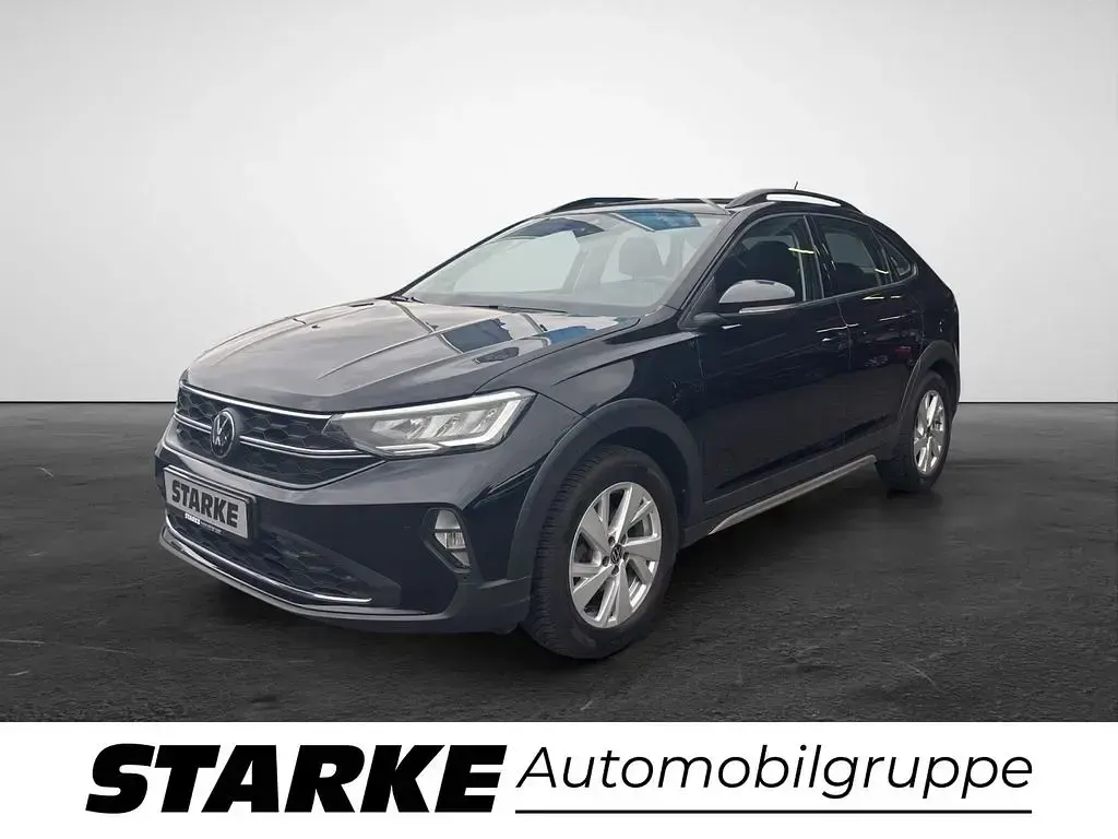 Gebraucht VW Taigo Life 95 PS (69 kW) 2022 Deep black perleffekt SUV