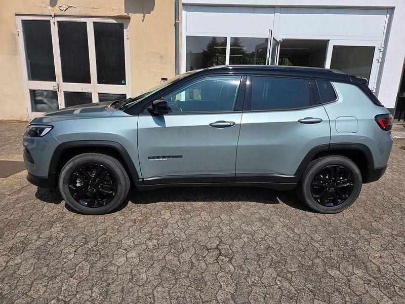 Second-hand Jeep Compass 241 CP (177 kW) 2022 Gri SUV