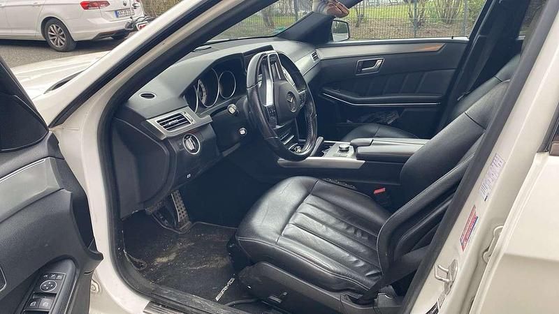 Gebraucht Mercedes E350 258 PS (189 kW) 2015 Weiß Kombi