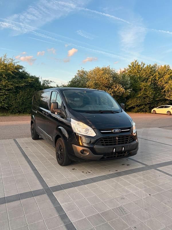 Schwarz Gebraucht 2014 Ford Transit Custom Van / Kleinbus | 6.300 € (Teuer) - Bild 1/4