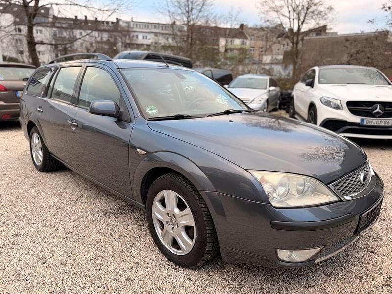 Gebraucht Ford Mondeo Ghia 131 PS (96 kW) 2005 Blau Limousine
