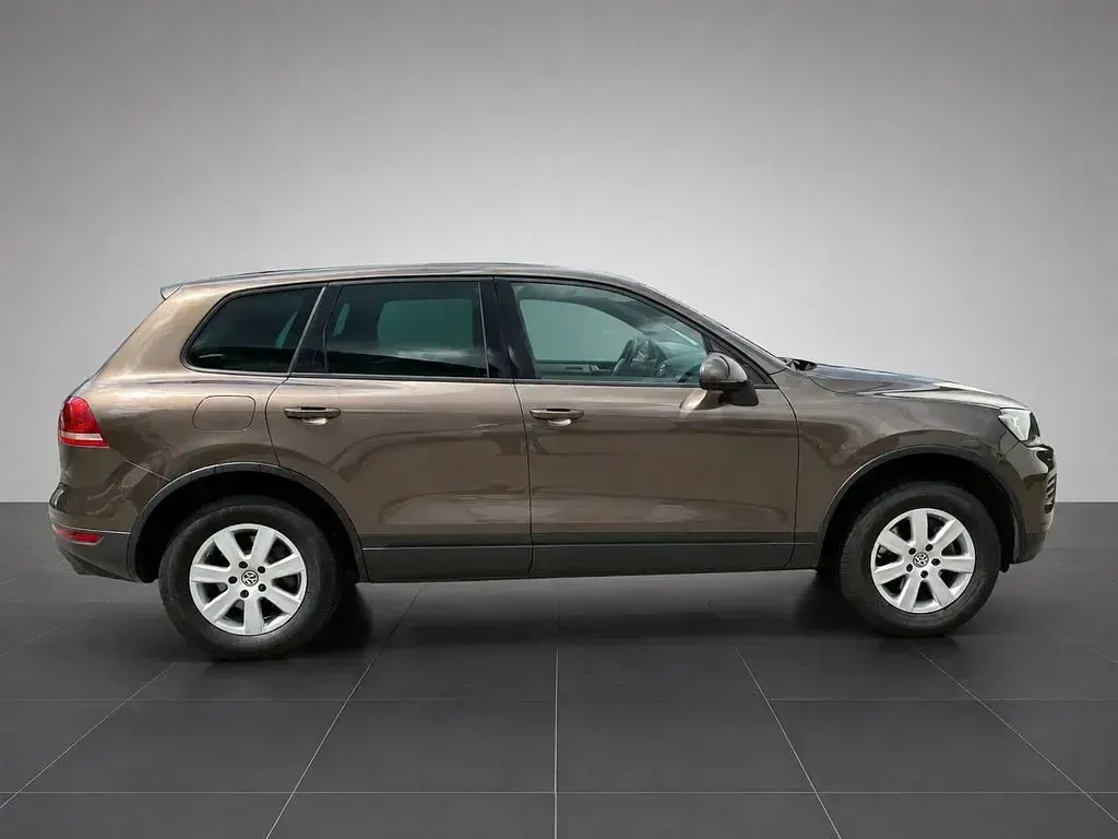 Gebraucht VW Touareg 245 PS (180 kW) 2014 Braun SUV