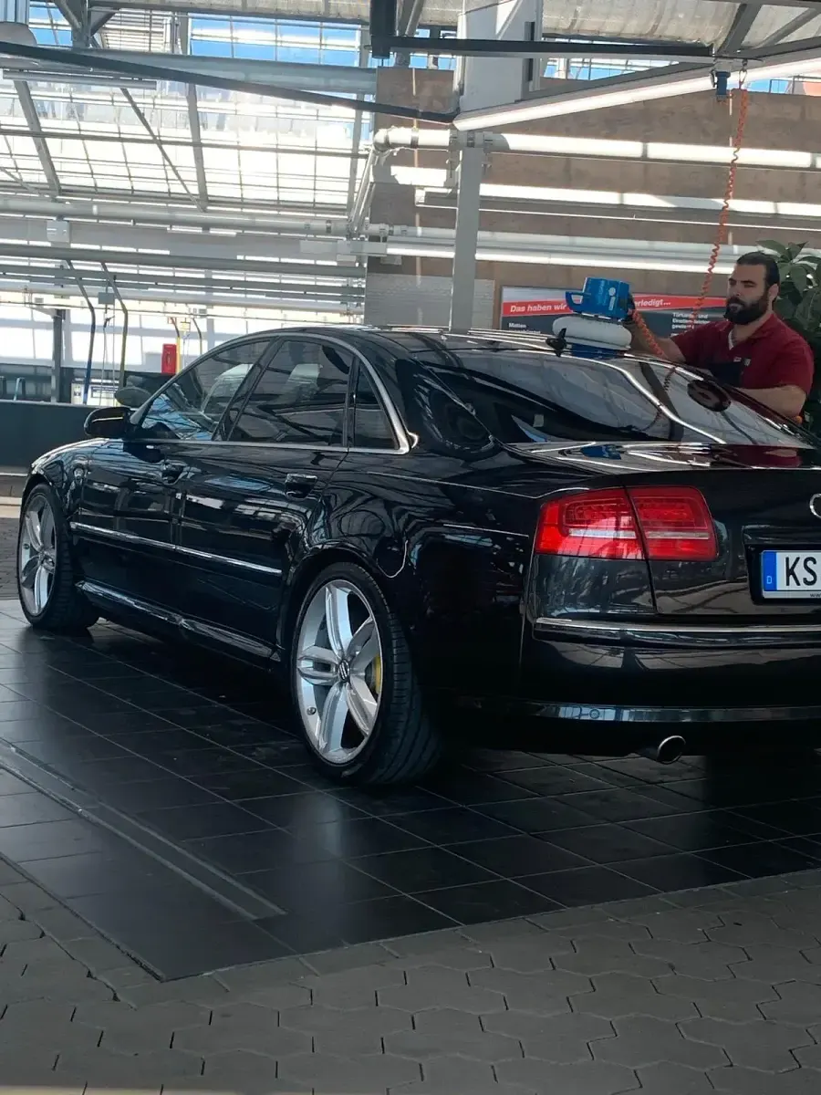 Gebraucht Audi A8 280 PS (205 kW) 2004 Schwarz Limousine