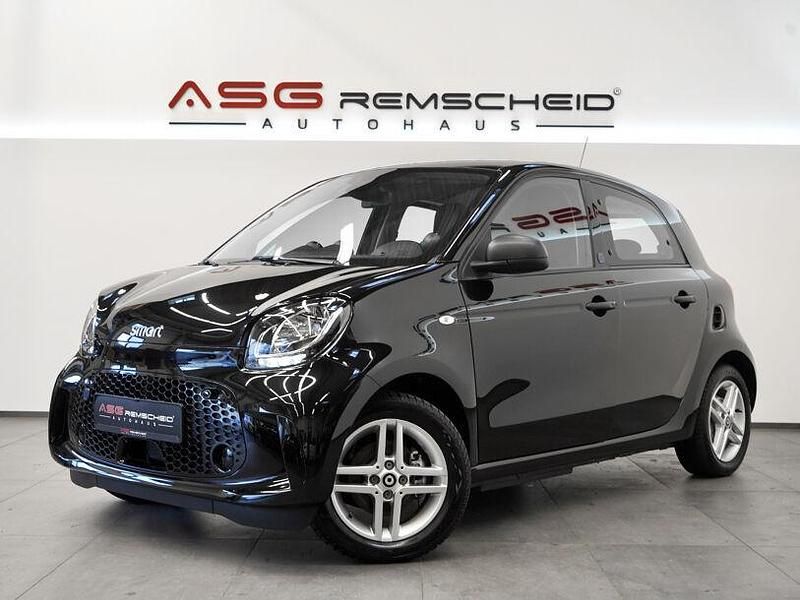 Gebraucht Smart ForFour Electric Drive 60 kW (82 PS) 2021 Schwarz