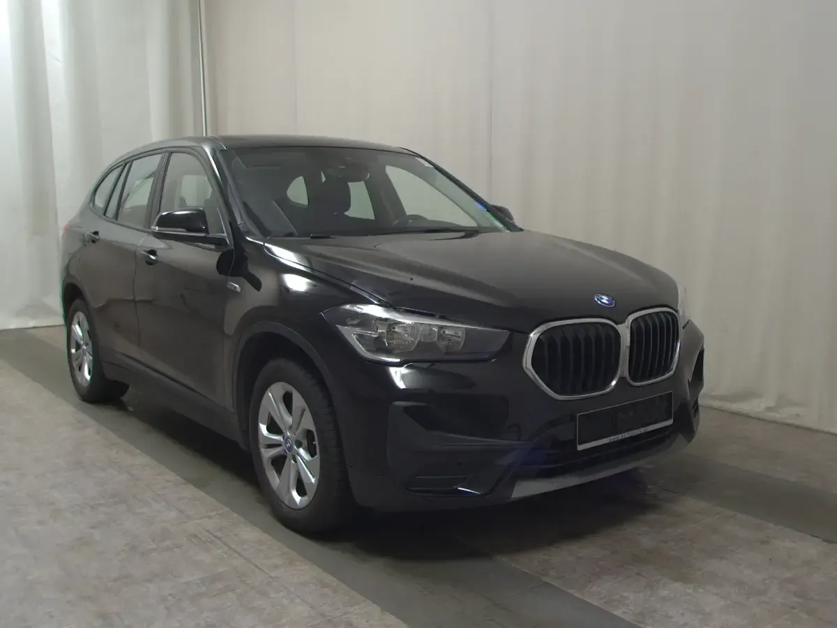 Gebraucht BMW X1 Advantage 220 PS (161 kW) 2022 Schwarz ii SUV