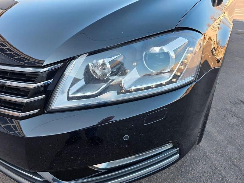 Gebraucht VW Passat Highline 177 PS (130 kW) 2014 Schwarz Kombi