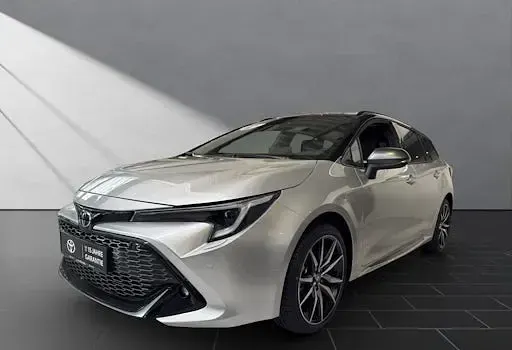 Neu Toyota Corolla Sport 178 PS (130 kW) 2026 Silber Limousine