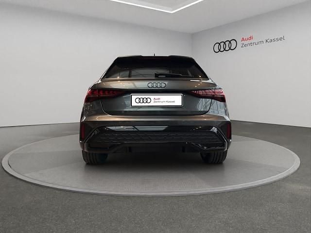 Usata Audi A3 Sportback e-tron S-Line 272 CV (200 kW) 2025 Grigio Utilitaria
