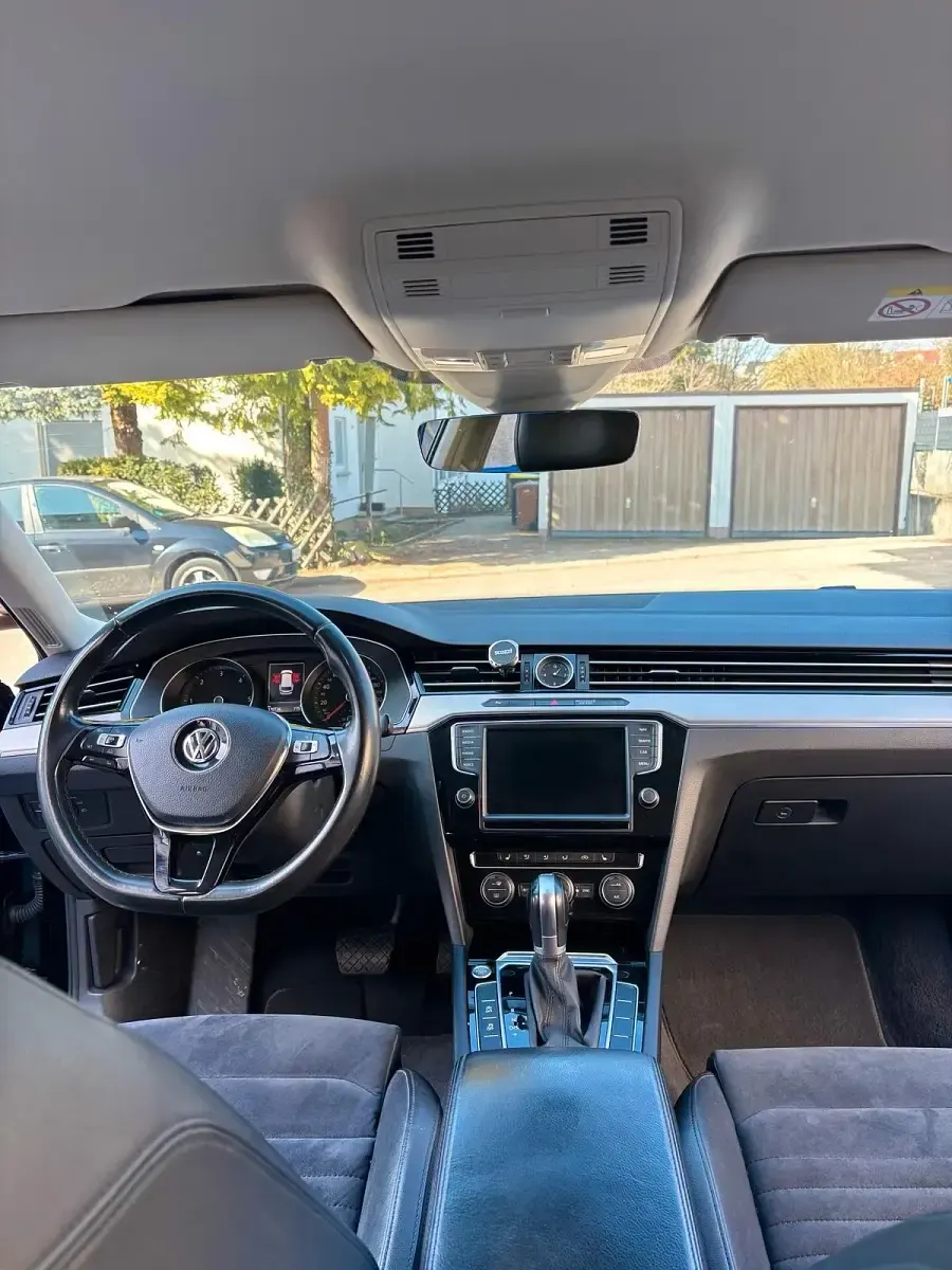 Gebraucht VW Passat 190 PS (139 kW) 2017 Schwarz Kombi