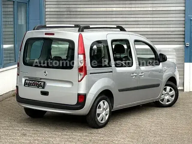Gebraucht Renault Kangoo LIMITED 114 PS (83 kW) 2016 Silber Van / Kleinbus