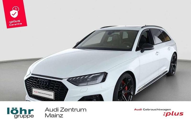 Gletscherweiß metallic Gebraucht 2024 Audi RS4 Sport Kombi | 89.930 € (Teuer) - Bild 1/3