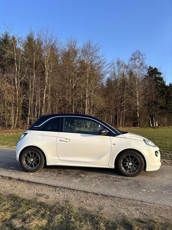 Gebraucht Opel Adam Slam 101 PS (74 kW) 2013 Weiß Kleinwagen