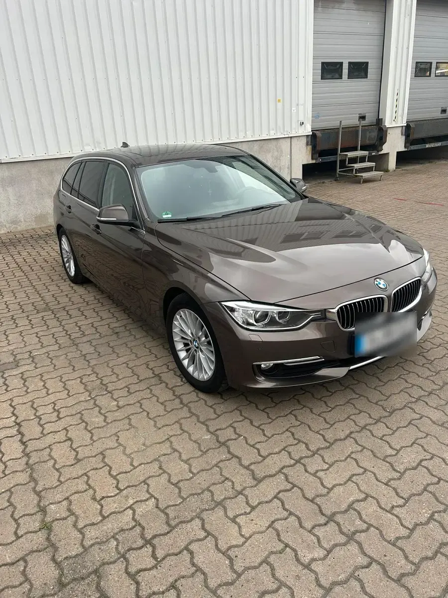 Gebraucht BMW 318 Luxury Line 143 PS (105 kW) 2013 Andere farben Kombi