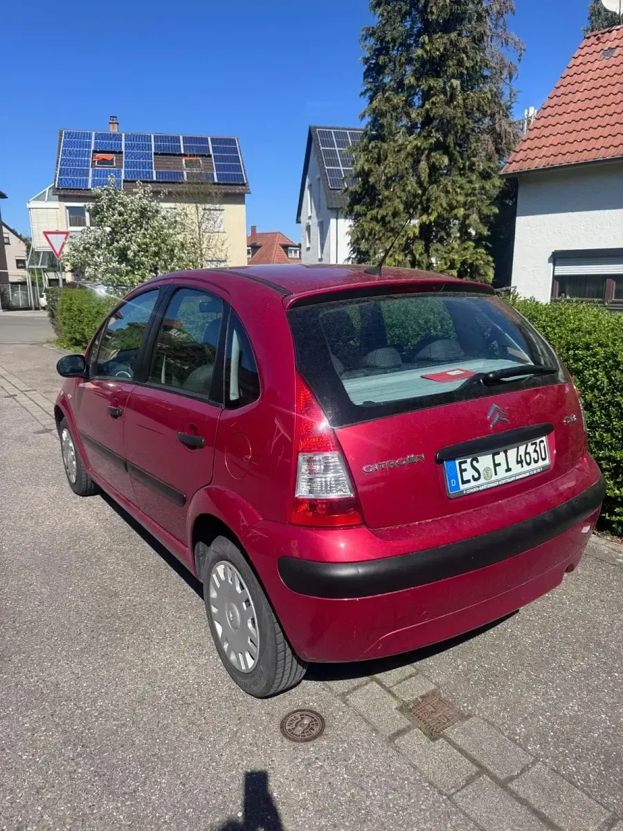 Gebraucht Citroën C3 60 PS (44 kW) 2008 Rot Kleinwagen