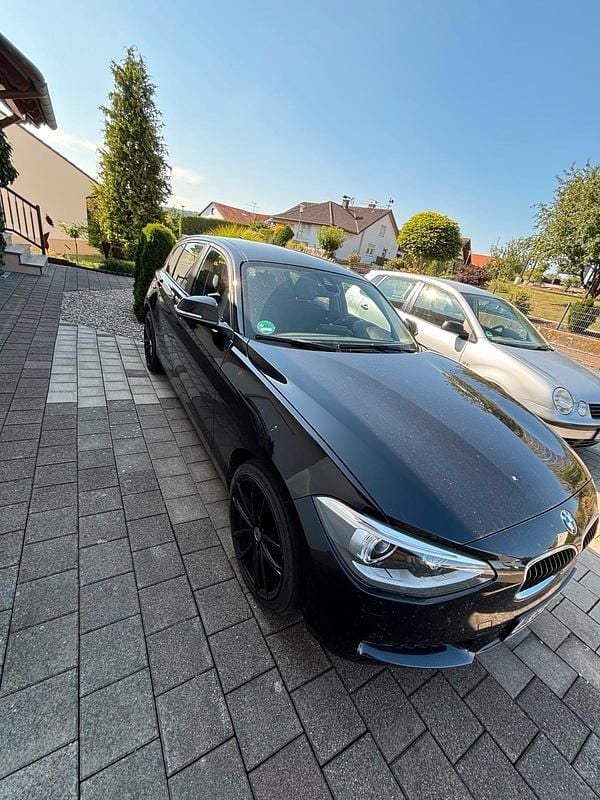 Gebraucht BMW 120 184 PS (135 kW) 2015 Schwarz Kleinwagen