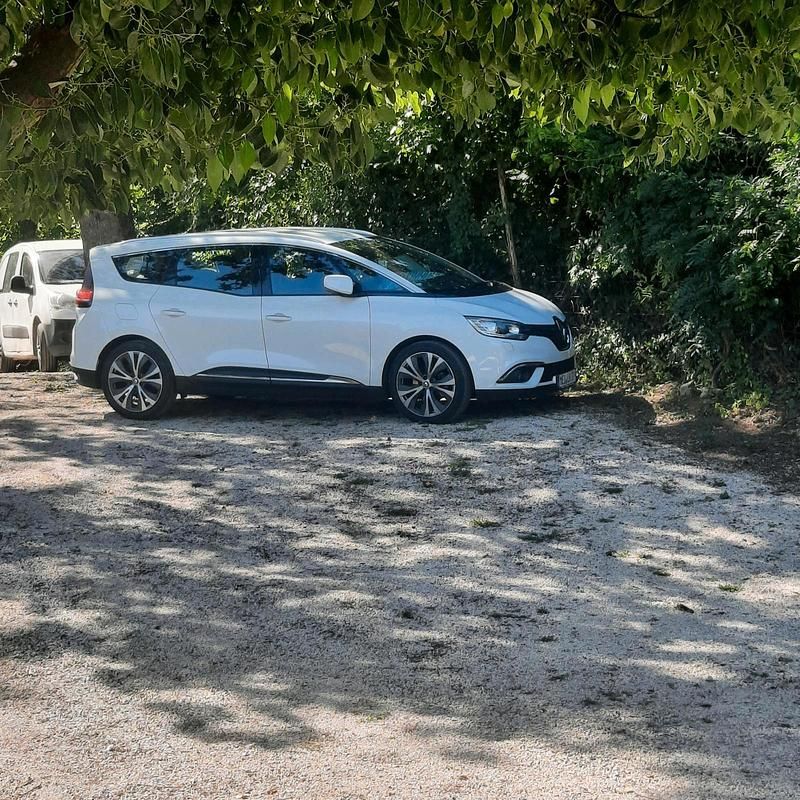 Gebraucht Renault Scenic E-Tech 115 PS (84 kW) 2017 Weiß SUV