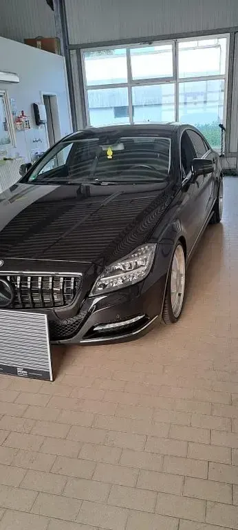 Gebraucht Mercedes CLS350 265 PS (194 kW) 2014 Schwarz Limousine