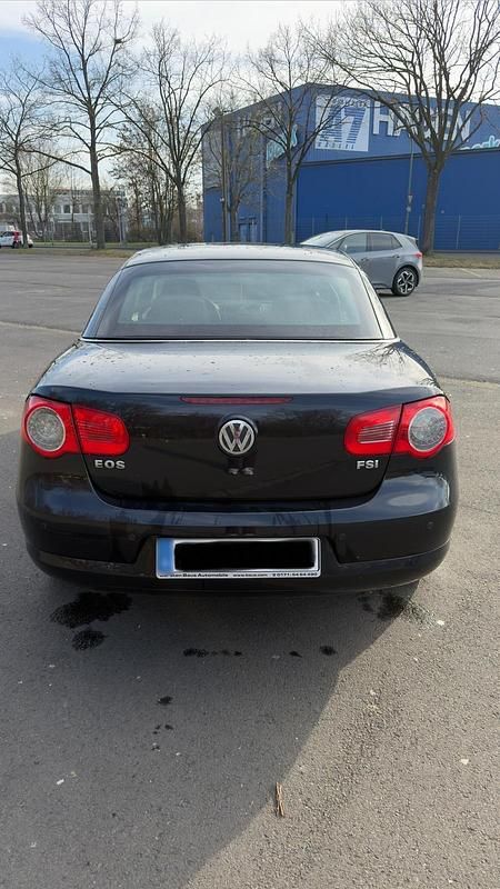 Gebraucht VW Eos 115 PS (84 kW) 2006 Schwarz Cabrio