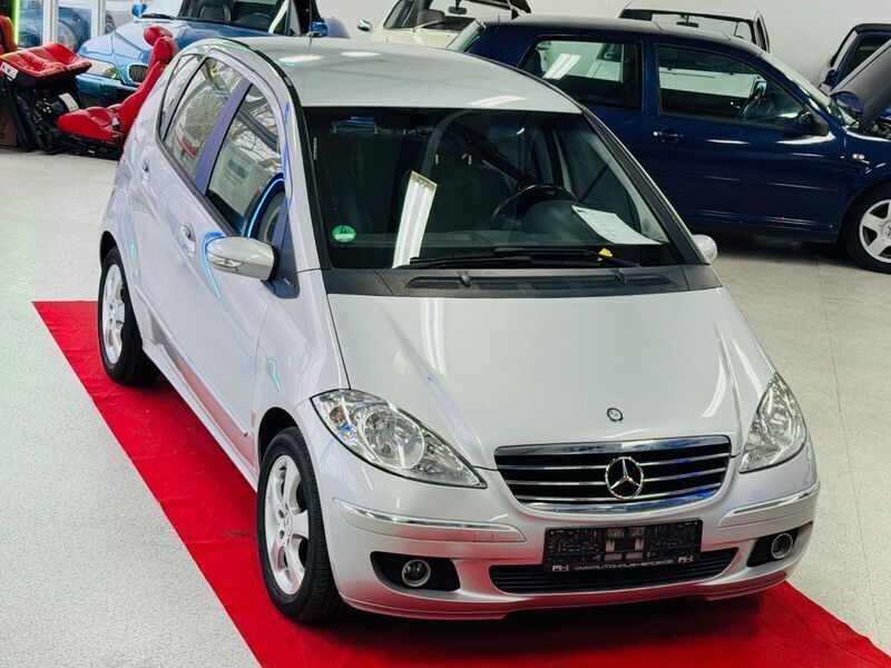 Silber Gebraucht 2006 Mercedes A180 Avantgarde Limousine | 5.250 € (Fairer Preis) - Bild 1/4