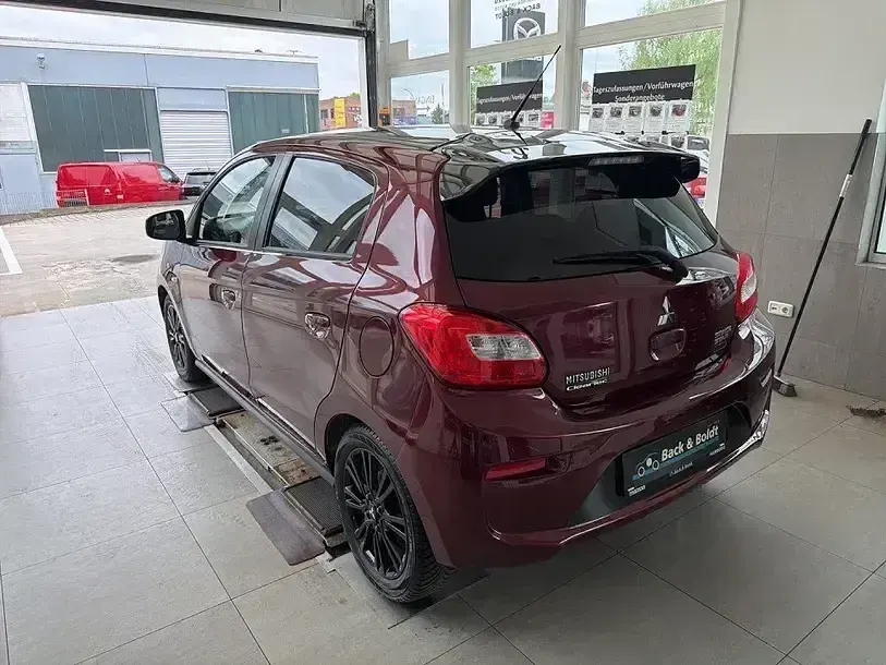 Gebraucht Mitsubishi Space Star Diamant Edition 80 PS (58 kW) 2019 Bordeauxrot / magicschwarz ( Kleinwagen