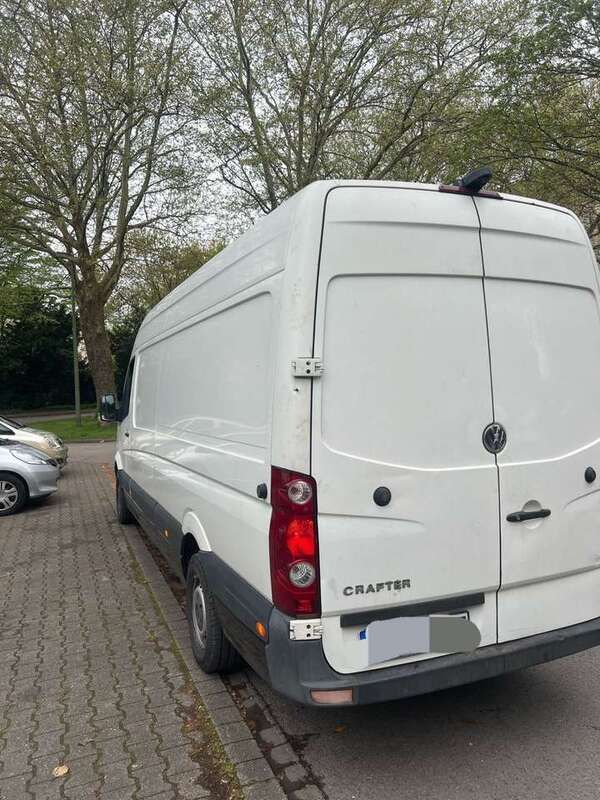 Weiß Gebraucht 2008 VW Crafter Van | 8.200 € (Guter Preis) - Bild 1/4