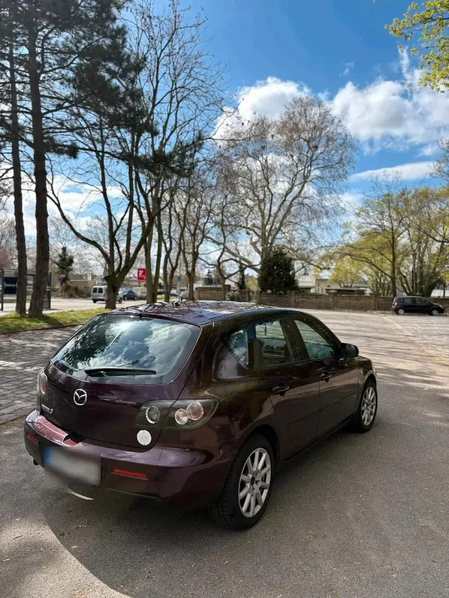 Gebraucht Mazda 3 100 PS (73 kW) 2007 Violet Kleinwagen