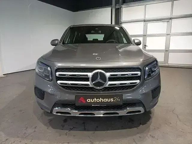 Gebraucht Mercedes GLB200 Progressive 150 PS (110 kW) 2023 Grau SUV