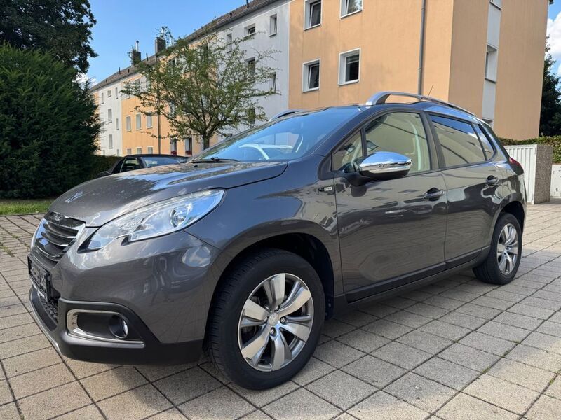 Grau Gebraucht 2015 Peugeot 2008 Style SUV | 8.900 € (Guter Preis) - Bild 1/4