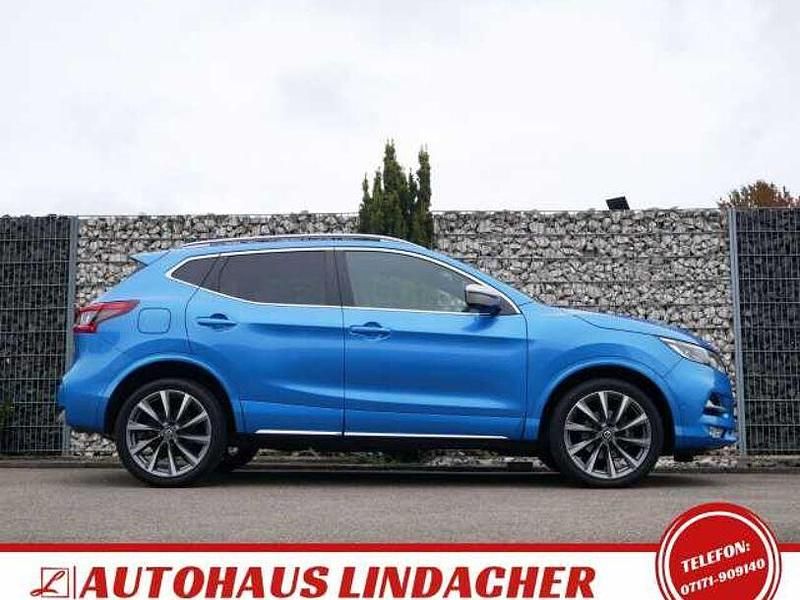 Gebraucht Nissan Qashqai Tekna+ 159 PS (116 kW) 2019 Vivid blue/caspian blue SUV