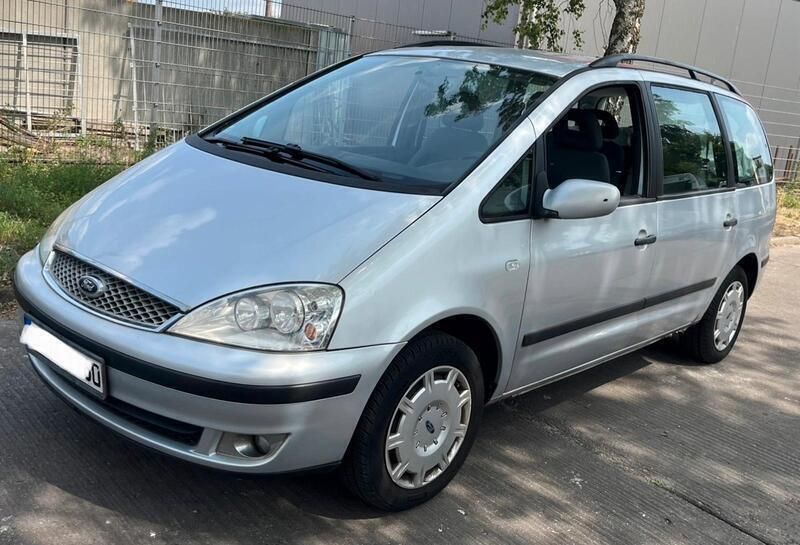 Silber Gebraucht 2005 Ford Galaxy Ghia Van / Kleinbus | 990 € (Superpreis) - Bild 1/4