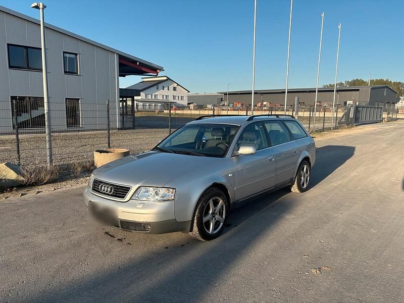 Usata Audi A6 160 CV (117 kW) 2000 Argento Station wagon