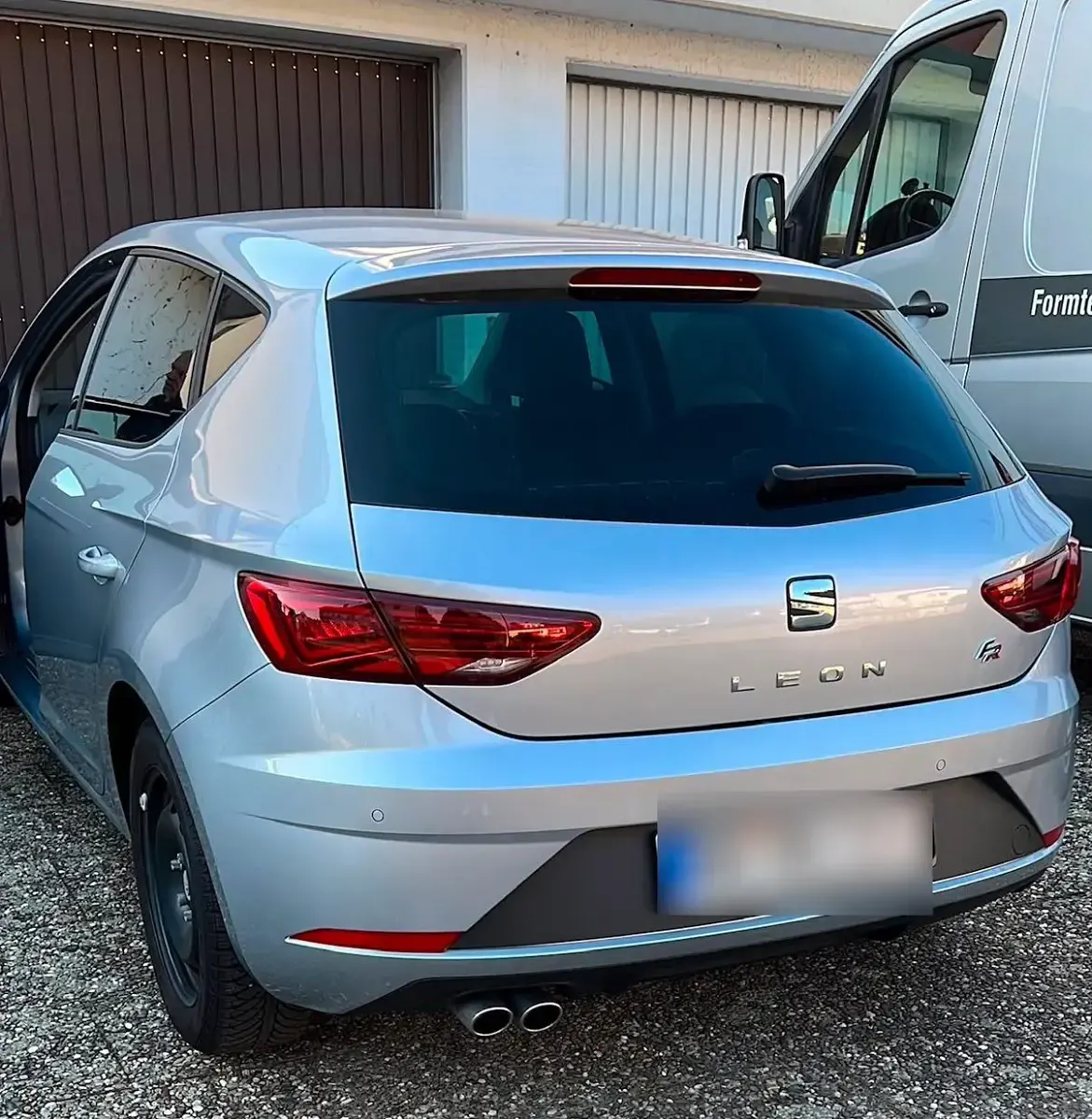 Gebraucht Seat Leon FR 150 PS (110 kW) 2021 Silber Limousine