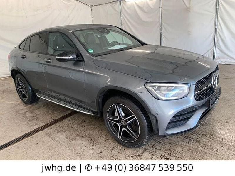 Gebraucht Mercedes GLC300e AMG 320 PS (235 kW) 2021 Selenitgrau (metallic) Coupé