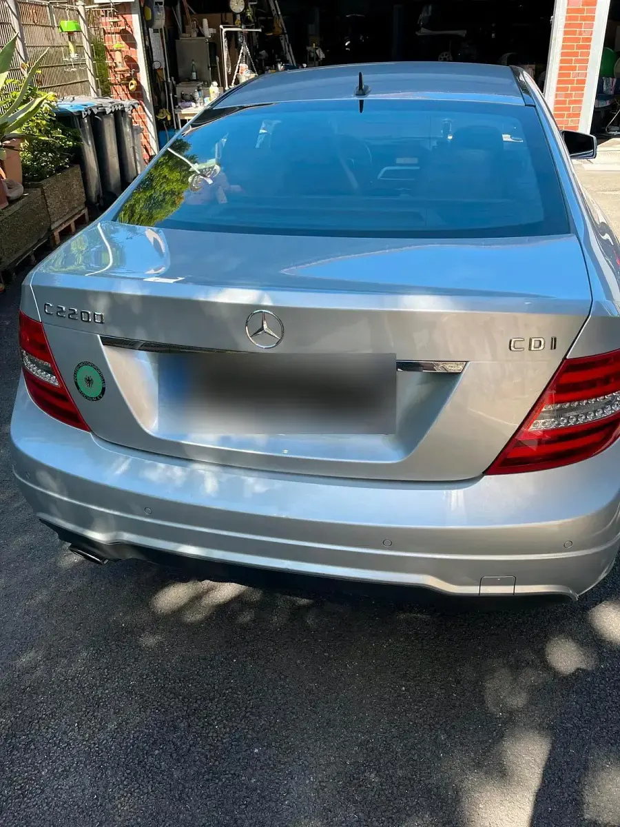 Gebraucht Mercedes C220 Style 170 PS (125 kW) 2014 Silber Coupé