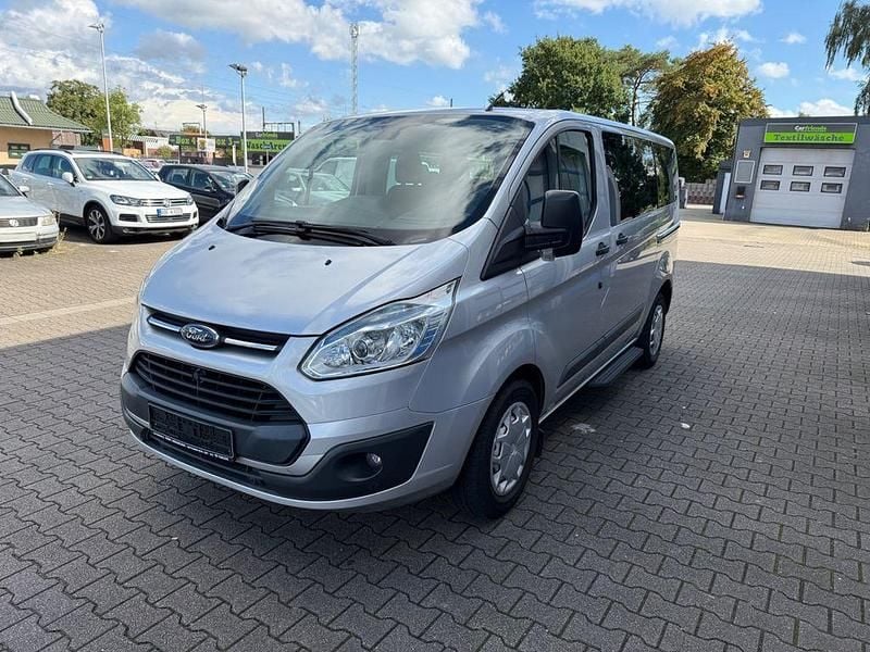 Gebraucht Ford Tourneo Custom Trend 155 PS (114 kW) 2015 Silber Van