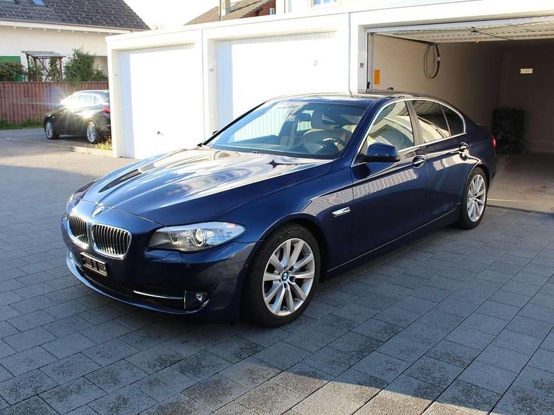 Gebraucht BMW 535 Efficient Dynamics 306 PS (225 kW) 2012 Blau Limousine