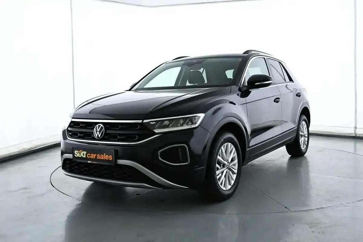 Gebraucht VW T-Roc Life 81 PS (59 kW) 2023 Schwarz SUV