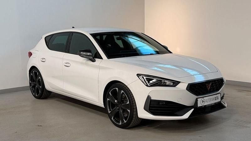 Gebraucht Cupra Leon VZ 245 PS (180 kW) 2022 Weiß Limousine
