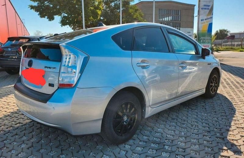 Gebraucht Toyota Prius Sol 111 PS (81 kW) 2009 Silber Kleinwagen