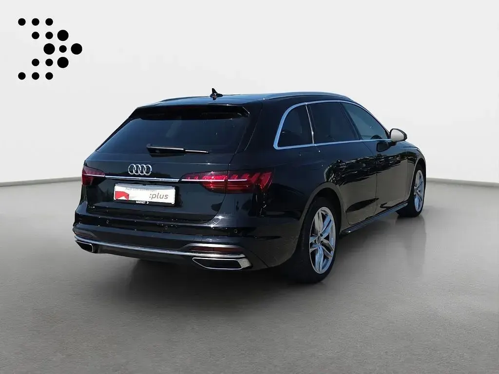 Gebraucht Audi A4 Advanced Plus 163 PS (119 kW) 2023 Schwarz Kombi
