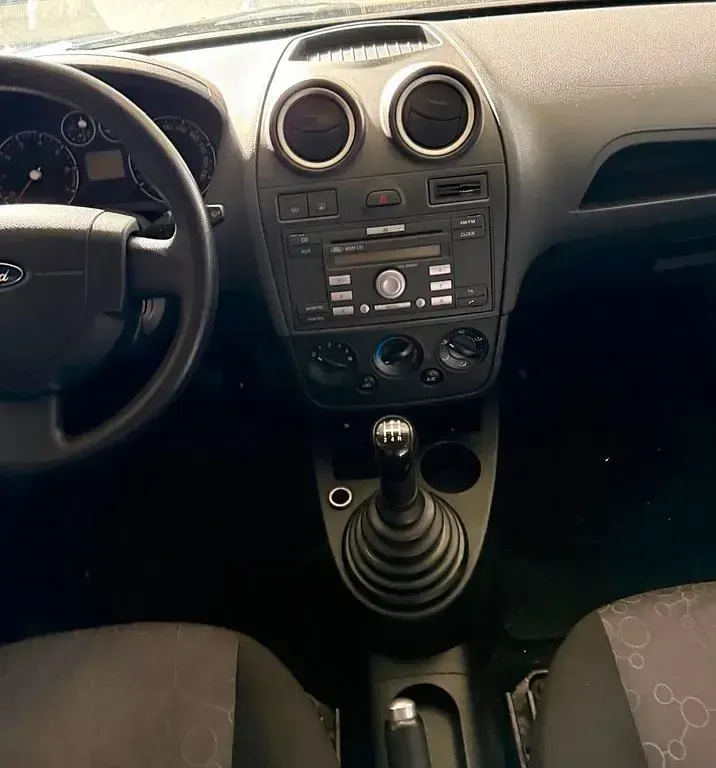 Gebraucht Ford Fiesta Trend 69 PS (50 kW) 2006 Schwarz Kleinwagen