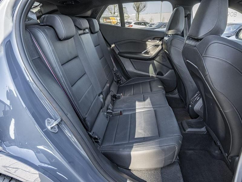 Gebraucht BMW X2 M Sport 163 PS (119 kW) 2025 Grau SUV