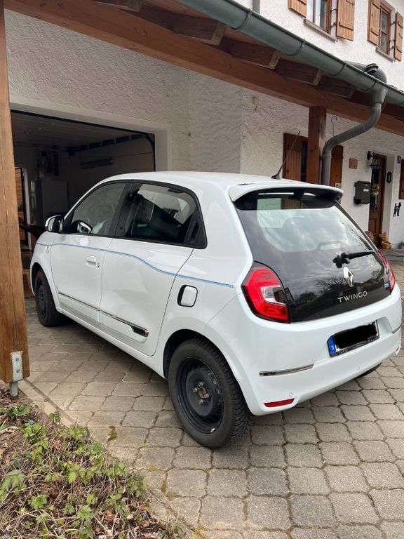 Weiß Gebraucht 2022 Renault Twingo Intens Kleinwagen | 14.600 € (Fairer Preis) - Bild 1/4