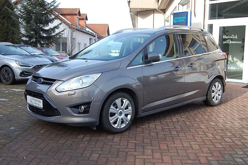 Gebraucht Ford Grand C-Max Titanium 125 PS (91 kW) 2013 Braun Van / Kleinbus