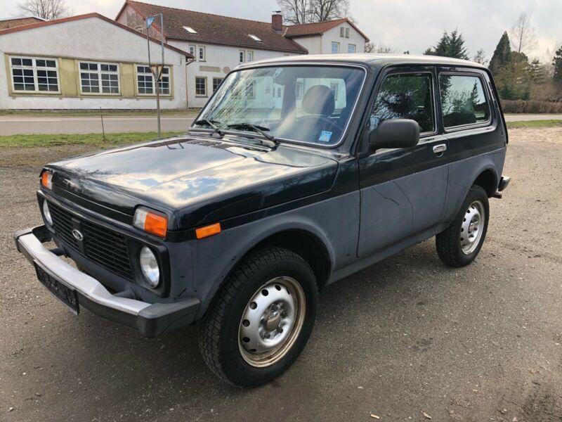 Verkauft Lada niva 1.7i 4x4 Servo TÜV ., gebraucht 2013, 47.800 km in ...